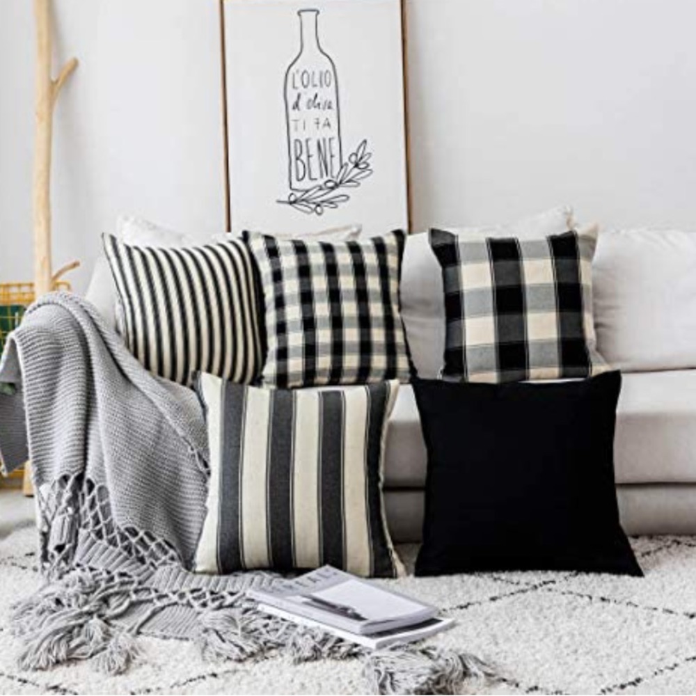 Home Brilliant decorative pillow covers set